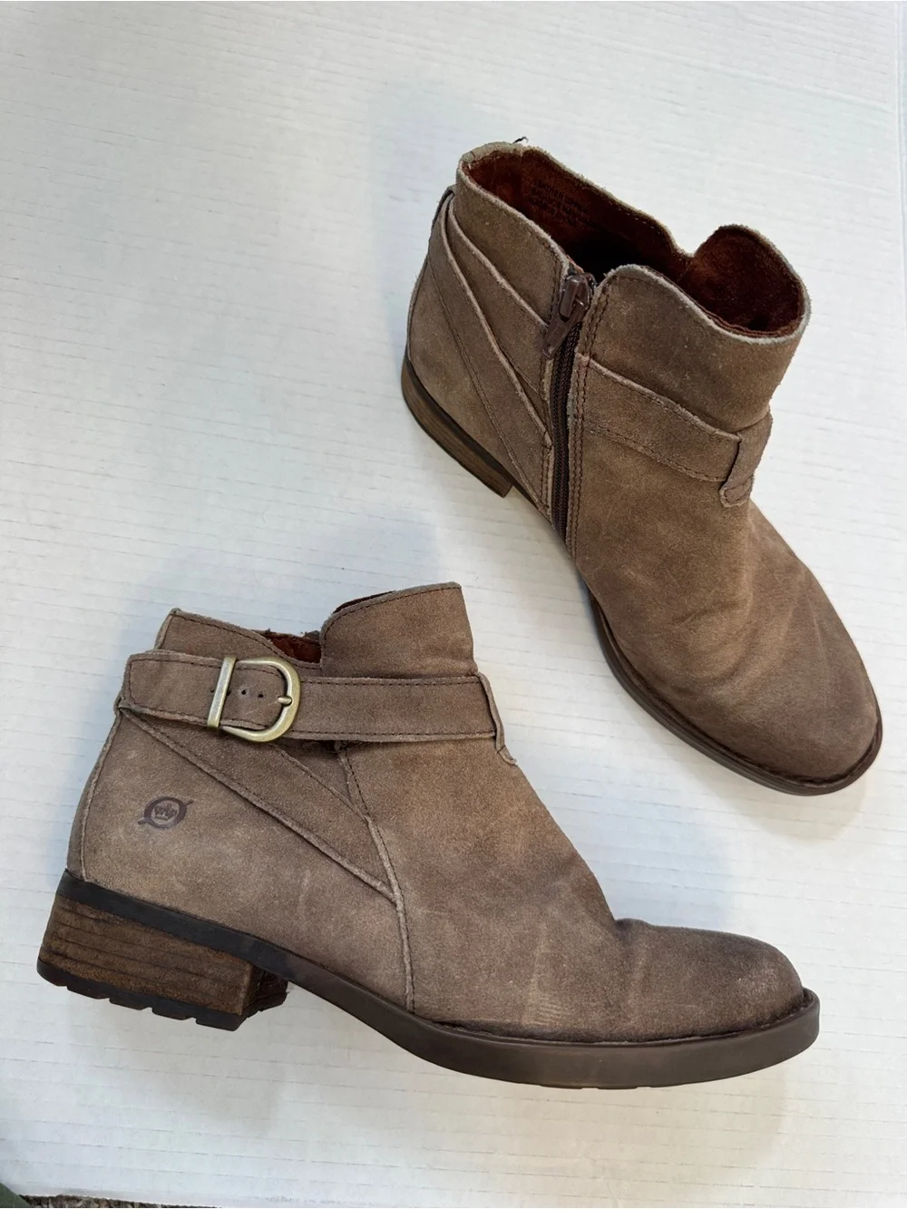 Born Brown Leather Distressed Ankle Boots Womens 8 Boho Fall Chunky Lug Casual